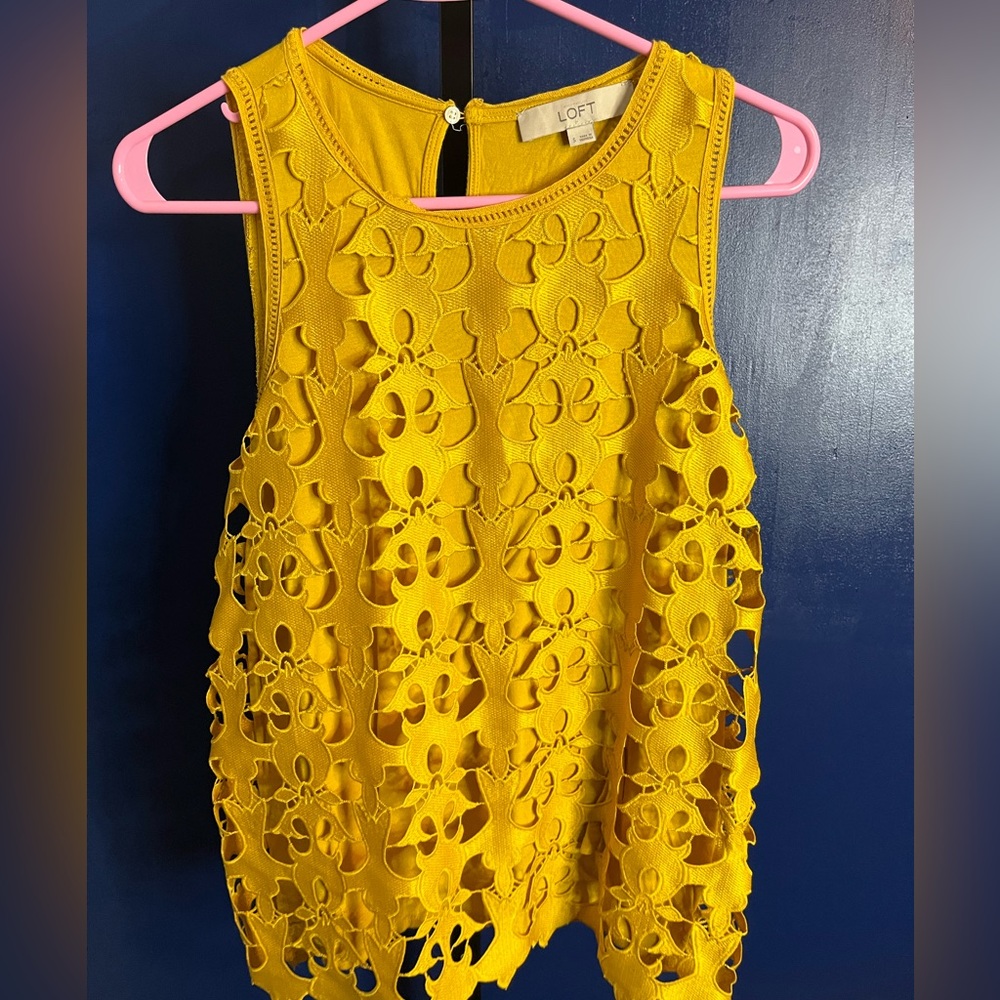 Loft Mustard Yellow Sleeveless Blouse Size Small